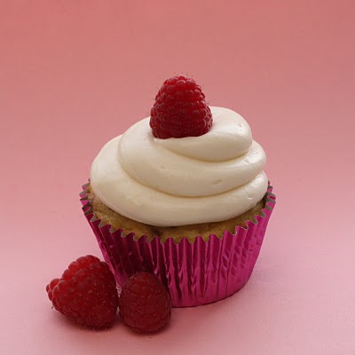 Raspberry Cheese Cupcake